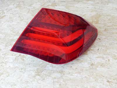 BMW Tail Light, Right 63217300270 2013-2015 740i 750i 760i